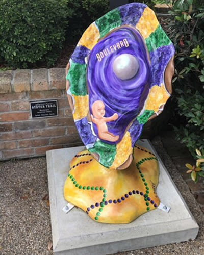 Boulevard American Bistro Oyster Sculpture
