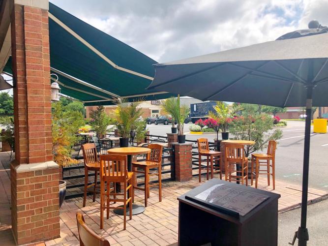 Dog Friendly Restaurants Outdoor Seating Visit Fairfax Dog Friendly Restaurants Outdoor Seating Visit Fairfax