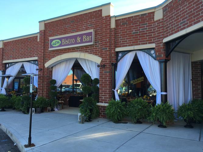 Exterior shot of Three Vines Bistro in Saratoga Springs NY