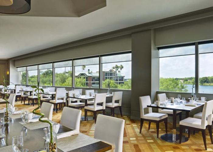 725 SOUTH BISTRO