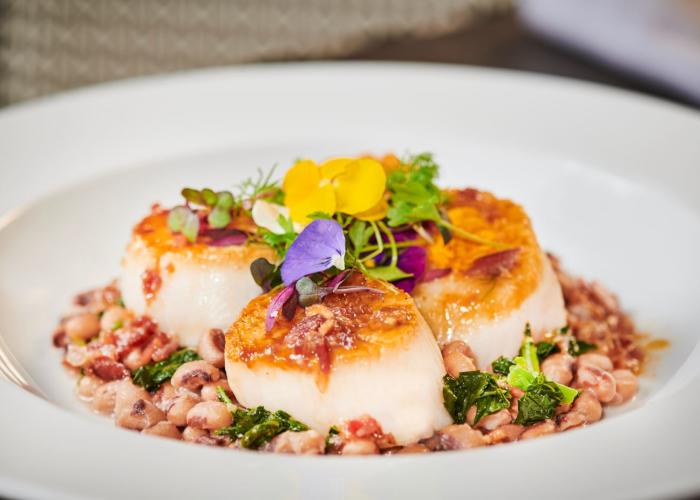 The Rez Grill, Scallops