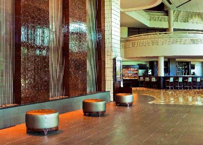 Sheraton Tampa East Hotel  (Lobby)
