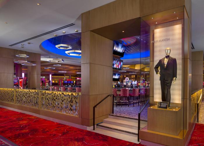 Center Bar