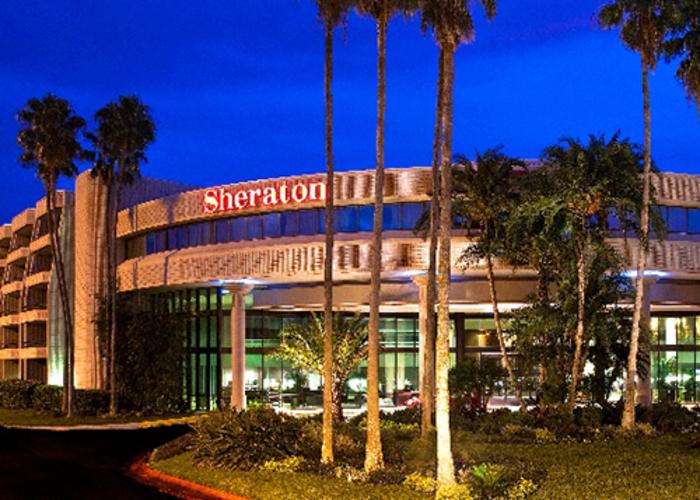 Sheraton Tampa East Hotel ( exterior night )