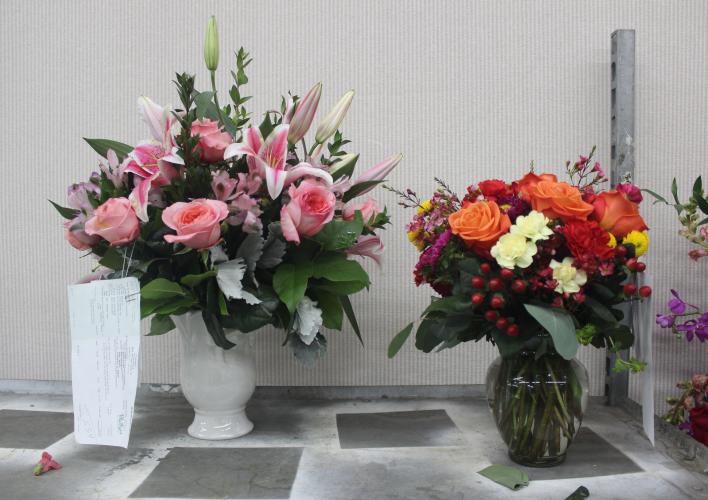 2 Vases