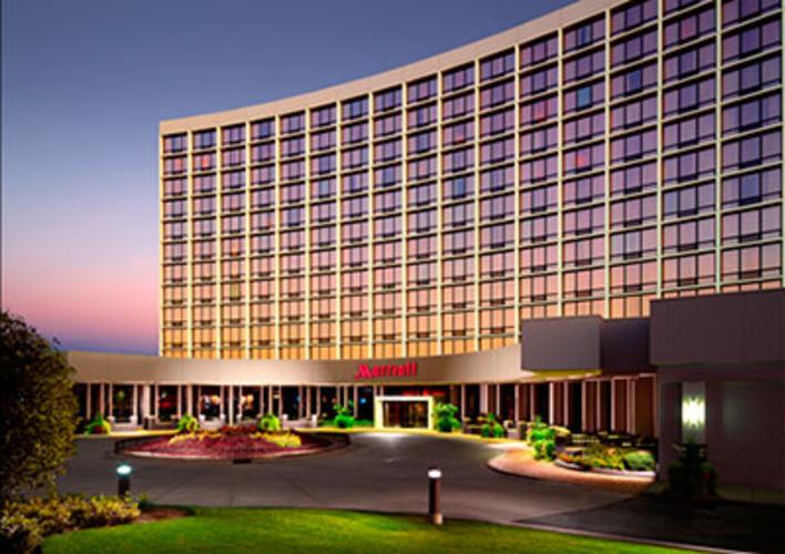Marriott-Oak-Brook-PRIMARY.jpg