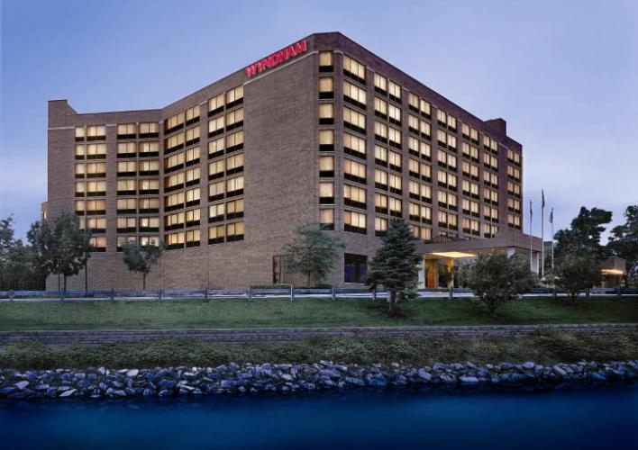 Wyndham Lisle- Chicago Hotel & Executive Meeting Center