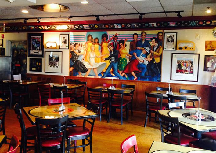 Augustino's Rock and Roll Deli - Carol Stream