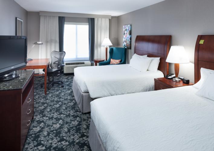 Two Queens Room