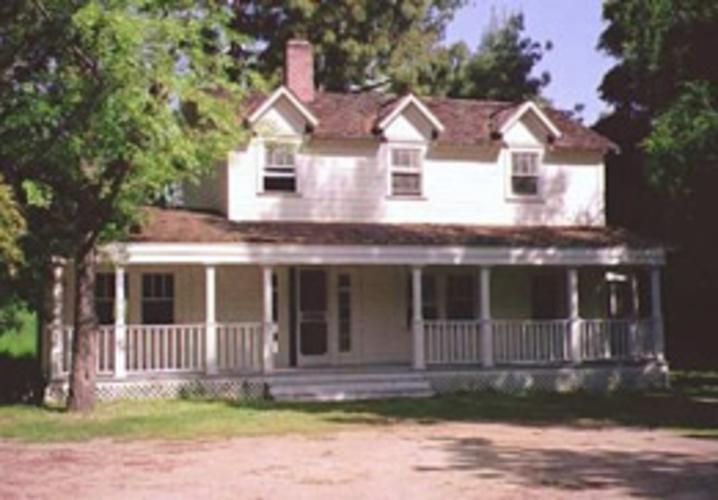 Walton's Mountain Museum