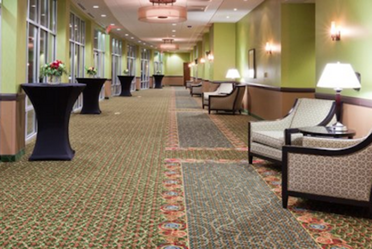 Holiday Inn Eau Claire South Banquet Prefunction