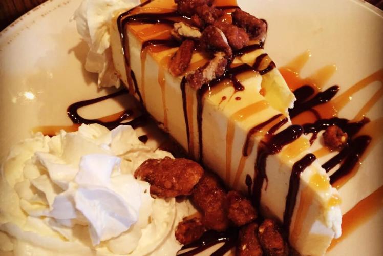 Grizzly's Wood Fired Grill & Bar - Cheesecake