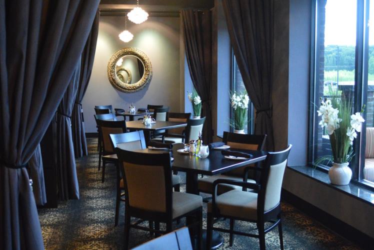 Johnny's Italian Steakhouse Restaurant in Eau Claire, Wisconsin