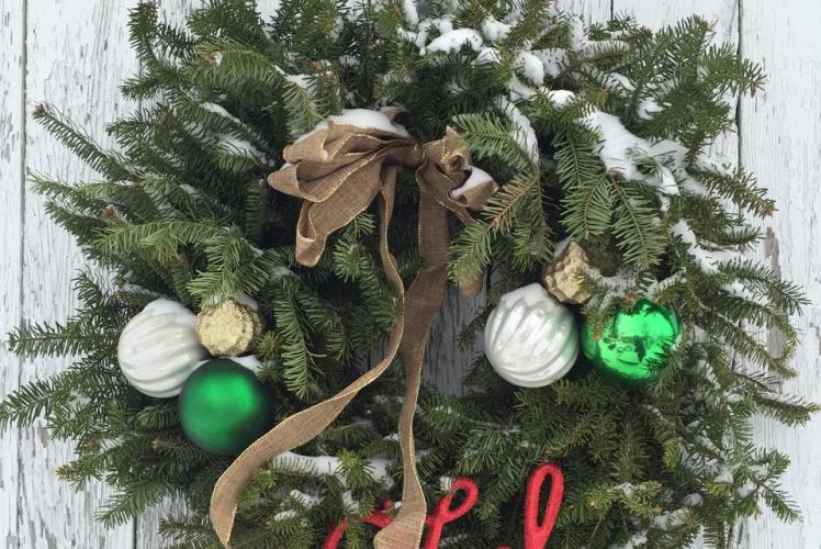 Curvue Hideaway & Trees Tree Farm wreaths in Eau Claire, Wisconsin