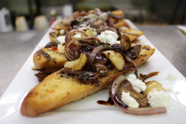 Draganetti's Ristorante - Bruschetta