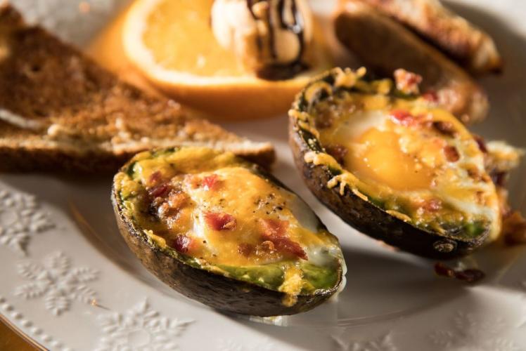 Inn on Lake Wissota - Avocado Egg Breakfast