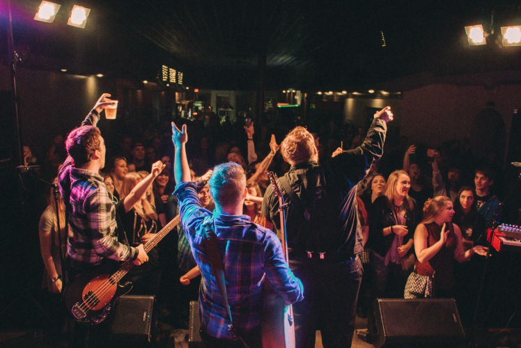 The Plus Live Music