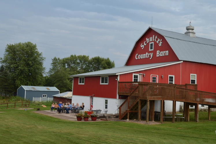 Schultz's Country Barn