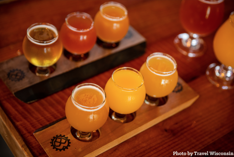 Flights of Beer at Brewing Projekt