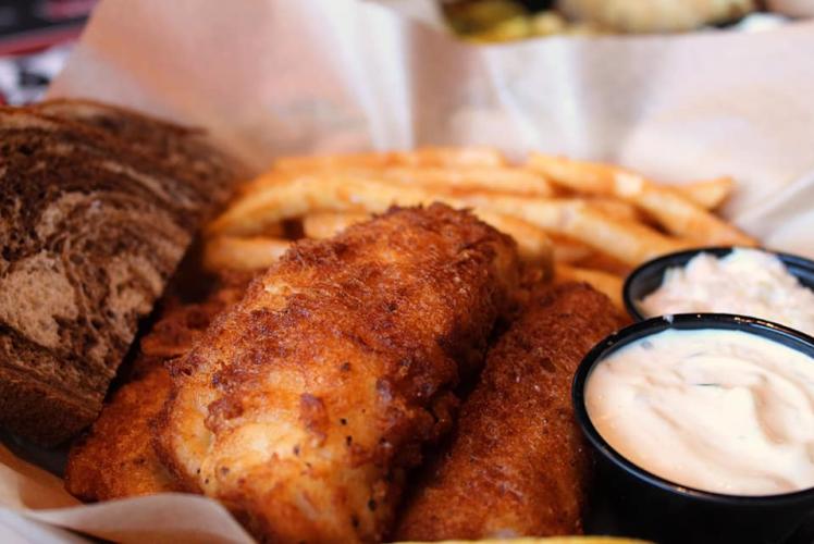 Wisco's Eau Claire Fried Fish