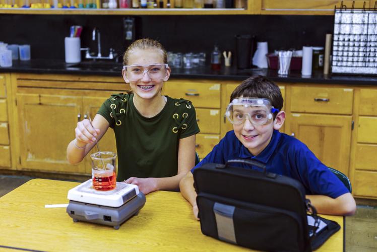 Regis Catholic School Eau Claire, Wisconsin Science