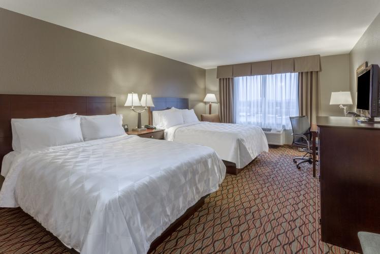 Double Queen Room