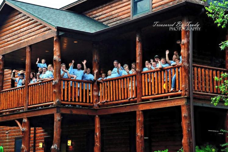 White's Wildwood Retreat Family Reunion