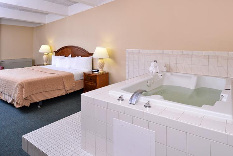 Americas Best Value Inn Campus View Whirl Pool and Bed in Eau Claire, Wisconsin
