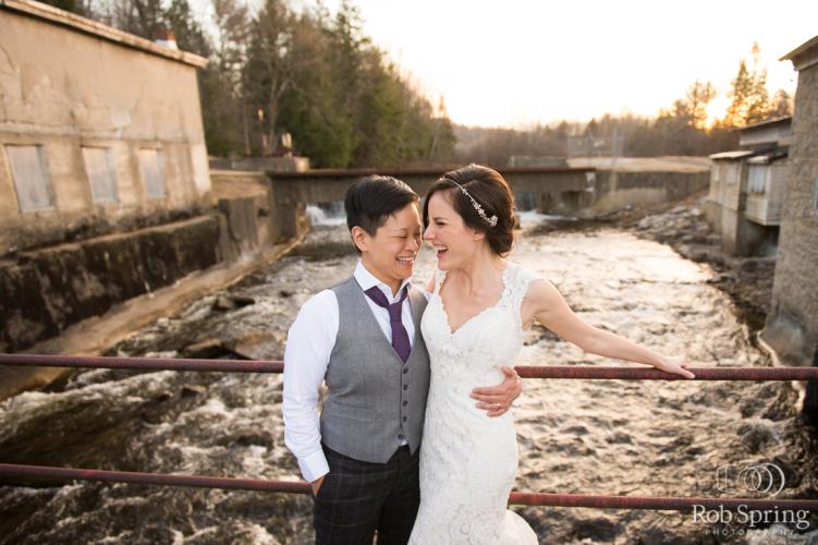 Couple at Mansion Inn Saratoga on wedding day