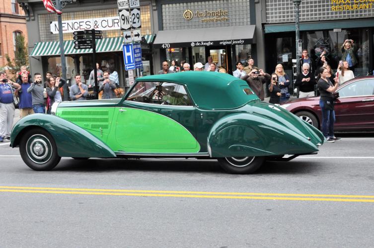 Bugatti parade car 3 two shades of green