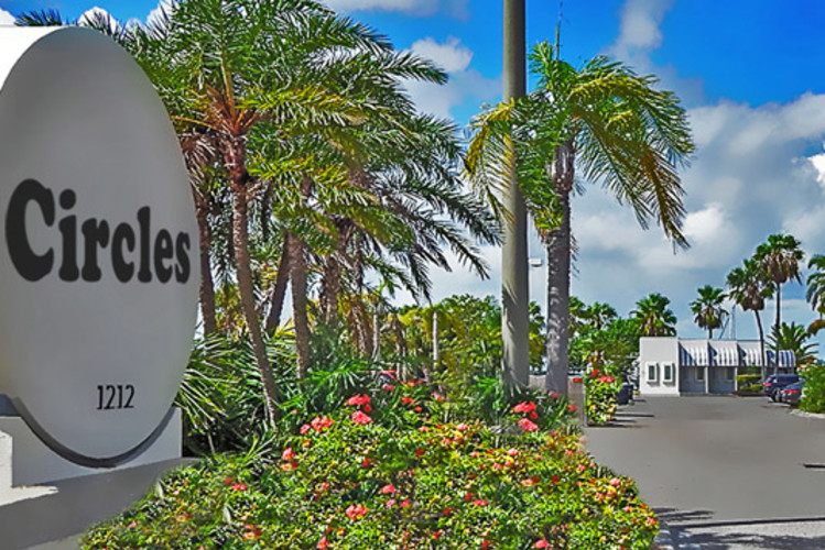 Circles Waterfront Restaurant