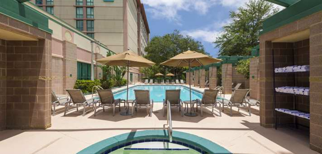 Embassy Suites Tampa Usf Near Busch Gardens
