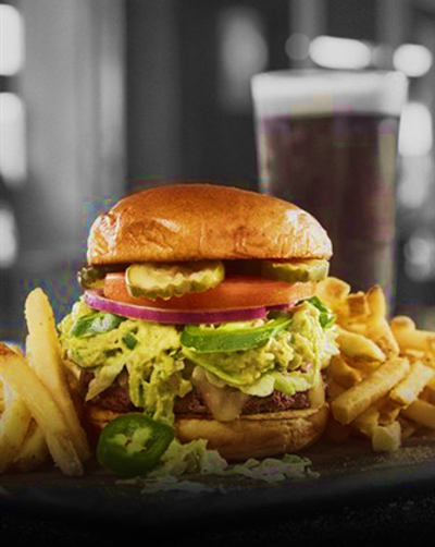 Bar Louie Burger