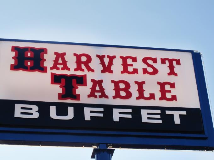 Harvest Table Buffet