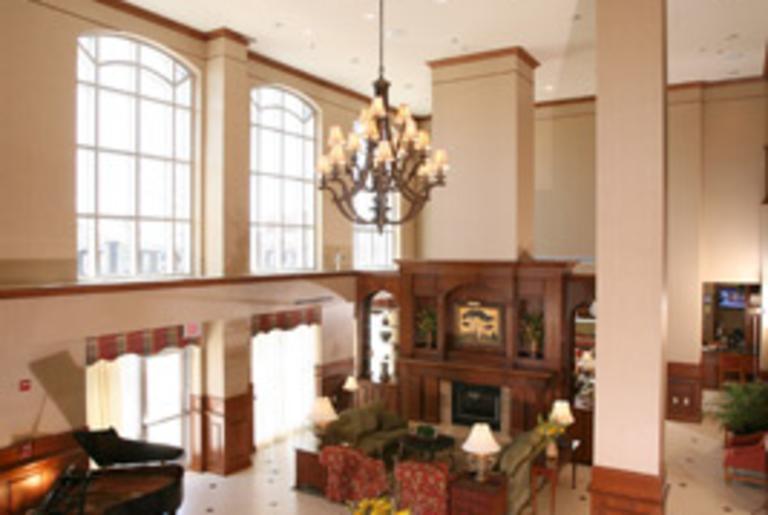 Hilton Garden Inn Athens lobby