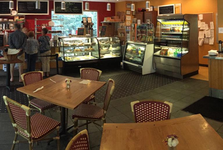 Big City Bread Interior