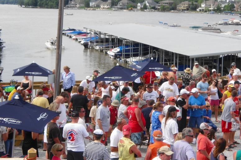 Wolfie's Noblesville Beer Garden