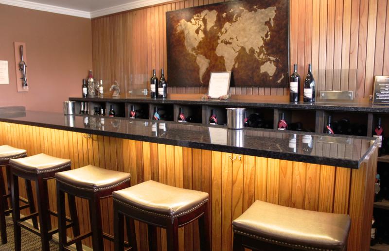 Russian Ridge Wine Bar