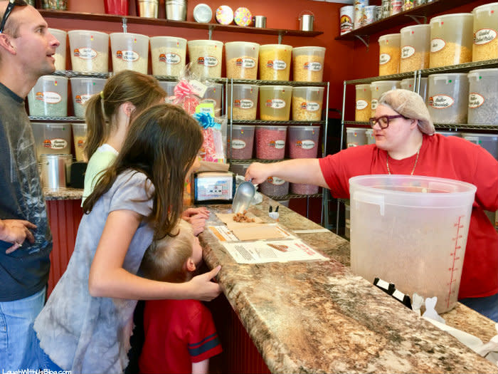 ChicagoLand Popcorn free samples for family