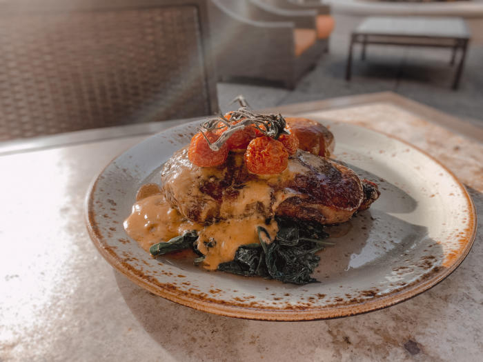 Eats Kitchen Hotel Irvine New York Steak