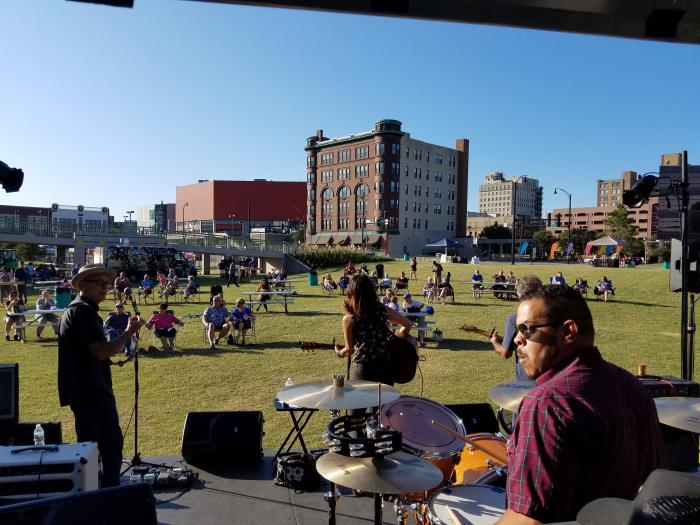 Music at Davis Park