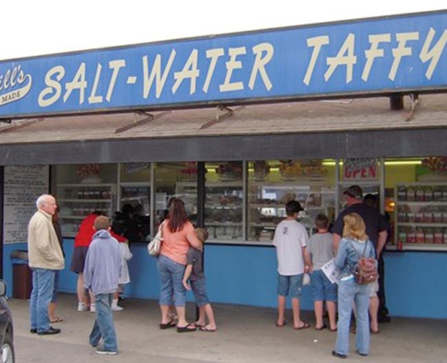 15379_Crills_Salt_Water_Taffy_foodanddrink_LR_pic.jpg