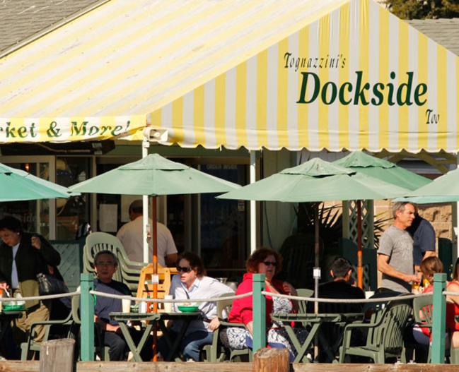 15439_Tognozzini's-Dockside-serves-the-freshest-local-seafood-right-on-the-docks_Photo-Credit-Maryan