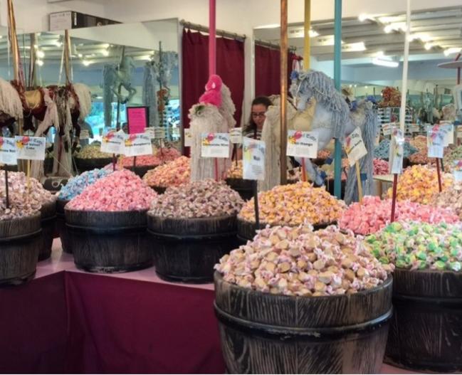 15525_CarouselTaffy2.jpg