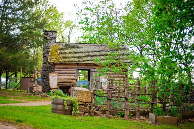 Burritt on the Mountain