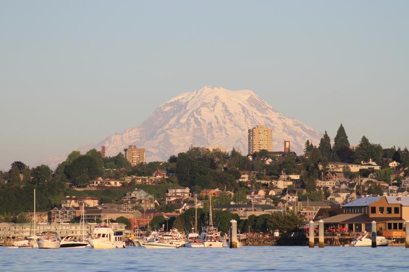 Ruston Waterfront (Photo: Alex Balansay)