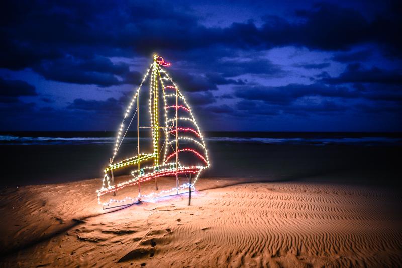 Sports & Events - Events - Festivals - Holiday Lights - 14156 - 20 Holiday Lights Oceanfront 8x10print.jpg