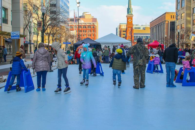 Harrisburg's Ice & Fire Skating Rink