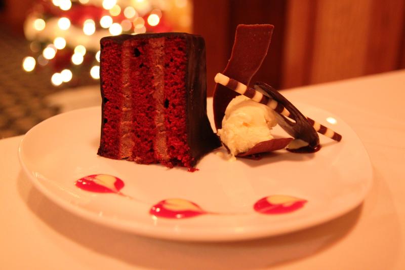 warfields-restaurant-bakery-clifton-springs-dessert-plate-chocolate-cake-ice-cream