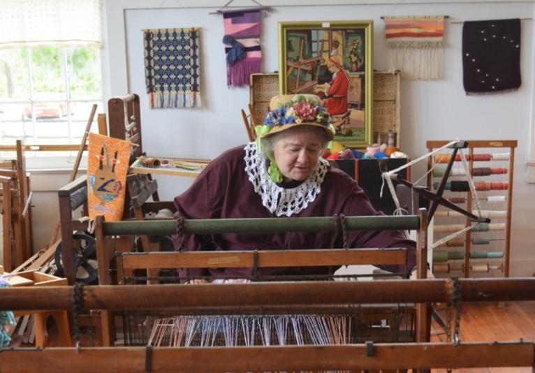 Barberville Pioneer Settlement Loom Demonstration